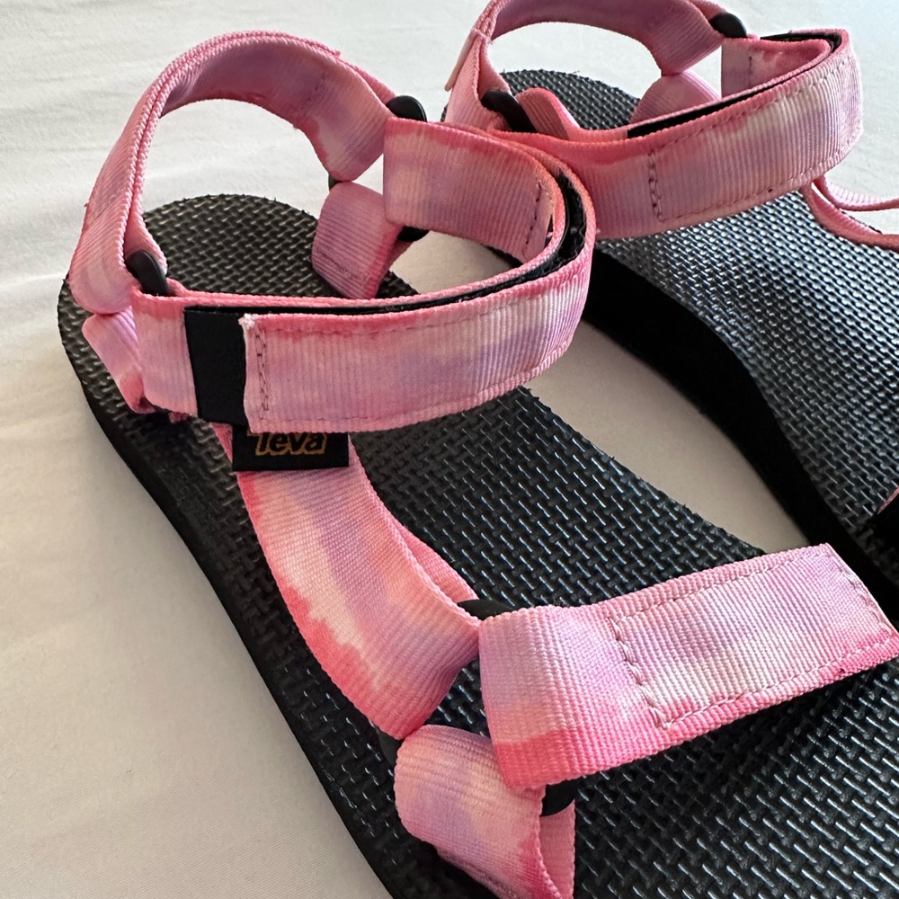 Teva | Universal Tye-Dye Sandal